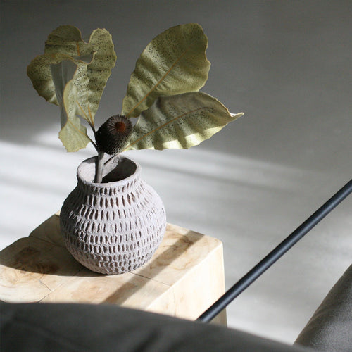Round Vase