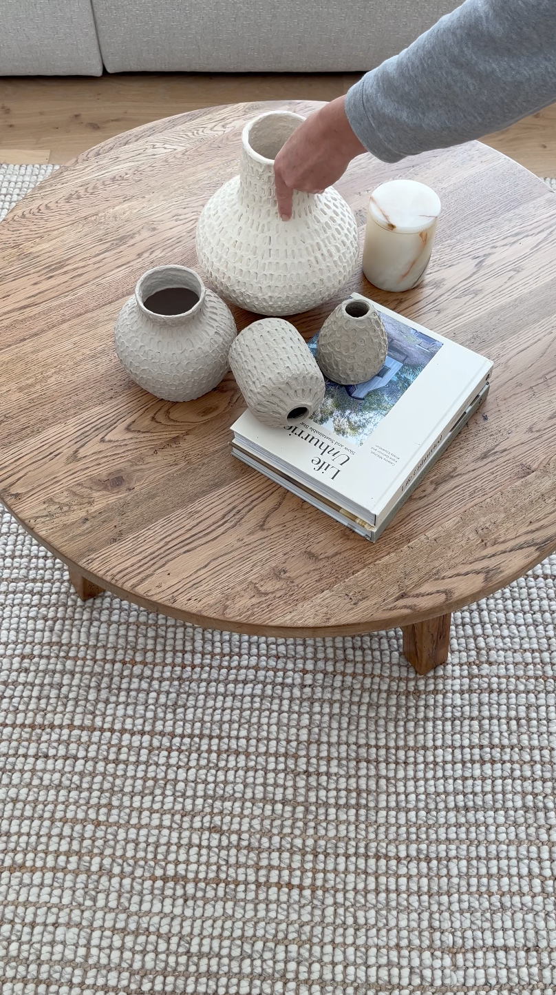 Round Vase